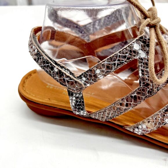 Naturalizer Grey Snake Skin Animal Strappy Lace Up Flat Sandal Size 9 - Picture 10 of 16